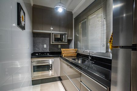 Cozinha de apartamento à venda com 2 quartos, 37m² em Vila Linda, Santo André