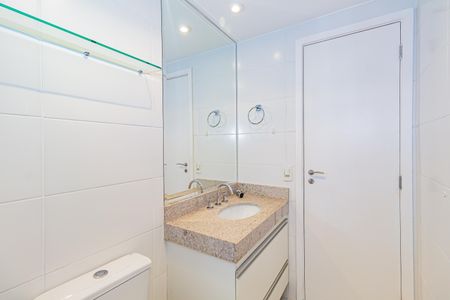 Apartamento à venda com 109m², 3 quartos e 2 vagas Apartamento à venda com 109m², 3 quartos e 2 vagasBanheiro
