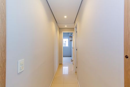 Apartamento à venda com 109m², 3 quartos e 2 vagas Apartamento à venda com 109m², 3 quartos e 2 vagasCorredor