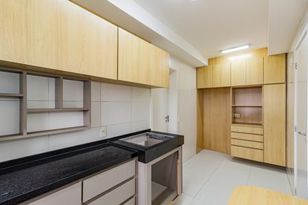 Apartamento à venda com 109m², 3 quartos e 2 vagas Apartamento à venda com 109m², 3 quartos e 2 vagasCozinha