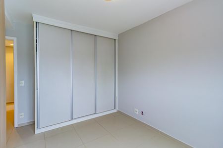 Apartamento à venda com 109m², 3 quartos e 2 vagas Apartamento à venda com 109m², 3 quartos e 2 vagasQuarto Suíte