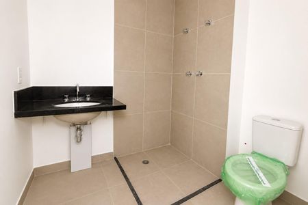 Banheiro de kitnet/studio à venda com 1 quarto, 22m² em Bela Vista, São Paulo