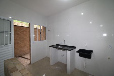 Sala / Cozinha de apartamento para alugar com 1 quarto, 32m² em Sítio do Mandaqui, São Paulo