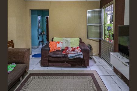 Casa à venda com 8 quartos, 960m² em Vila Bonilha, São Paulo