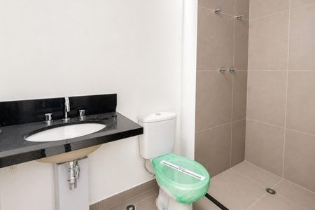 Banheiro de kitnet/studio à venda com 1 quarto, 22m² em Bela Vista, São Paulo