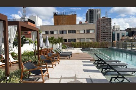 Studio à venda com 22m², 1 quarto e sem vaga Studio à venda com 22m², 1 quarto e sem vagaPiscina