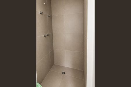 Studio à venda com 58m², 1 quarto e sem vaga Studio à venda com 58m², 1 quarto e sem vagaBanheiro