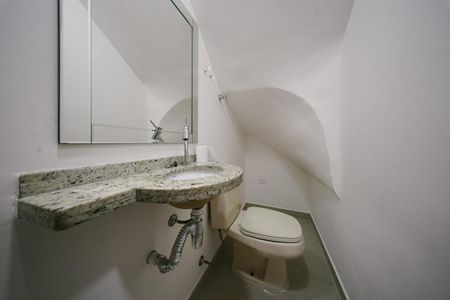 Casa para alugar com 199m², 3 quartos e 2 vagas Casa para alugar com 199m², 3 quartos e 2 vagasLavabo