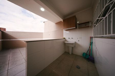 Casa para alugar com 199m², 3 quartos e 2 vagas Casa para alugar com 199m², 3 quartos e 2 vagasÁrea de Serviço