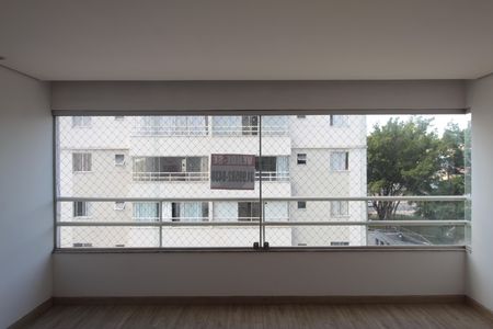 Sala de apartamento à venda com 2 quartos, 70m² em Alípio de Melo, Belo Horizonte