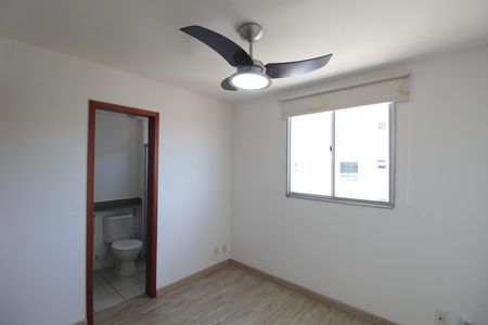 Suite de apartamento à venda com 2 quartos, 70m² em Alípio de Melo, Belo Horizonte