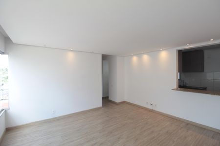 Sala de apartamento à venda com 2 quartos, 70m² em Alípio de Melo, Belo Horizonte