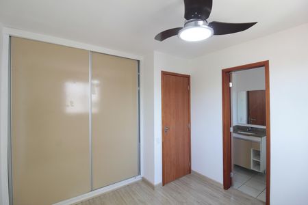 Apartamento à venda com 70m², 2 quartos e 1 vagaSuite