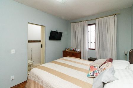 Casa para alugar com 187m², 3 quartos e 4 vagas Casa para alugar com 187m², 3 quartos e 4 vagasSuíte