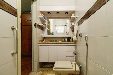 Casa para alugar com 187m², 3 quartos e 4 vagas Casa para alugar com 187m², 3 quartos e 4 vagasBanheiro da Suíte