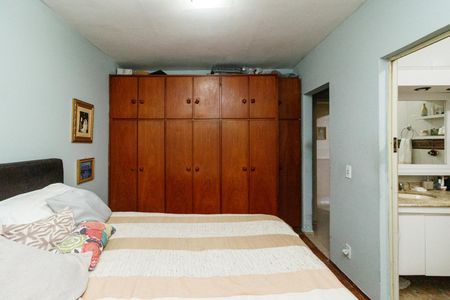 Casa para alugar com 187m², 3 quartos e 4 vagas Casa para alugar com 187m², 3 quartos e 4 vagasSuíte