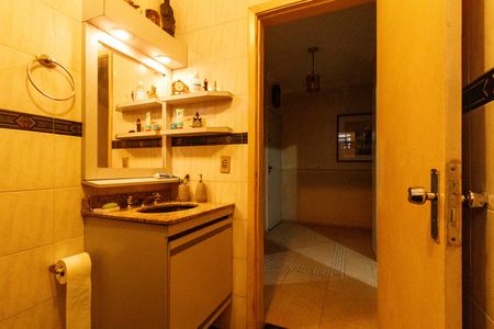 Casa para alugar com 187m², 3 quartos e 4 vagas Casa para alugar com 187m², 3 quartos e 4 vagasBanheiro