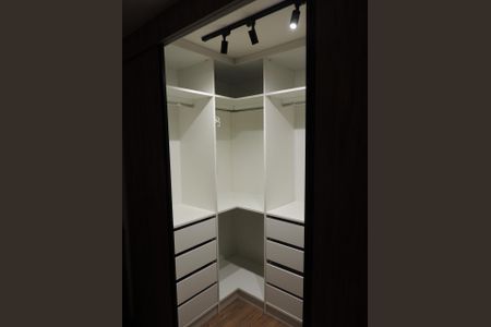 Closet de apartamento à venda com 1 quarto, 48m² em Santa Teresa, Rio de Janeiro