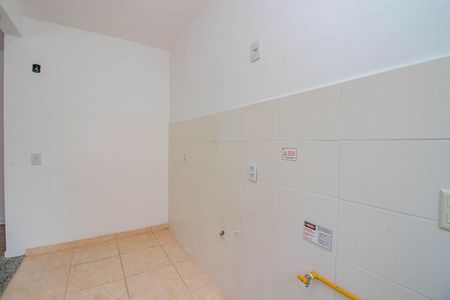 Apartamento para alugar com 48m², 2 quartos e 1 vaga Apartamento para alugar com 48m², 2 quartos e 1 vagaCozinha e Área de Serviço