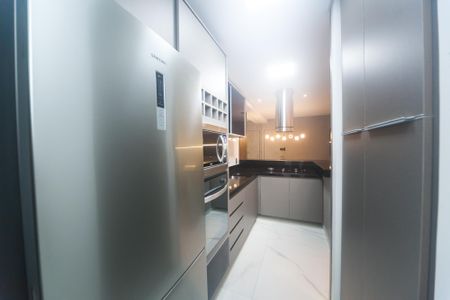 Cozinha de apartamento para alugar com 2 quartos, 86m² em Vila da Serra, Nova Lima