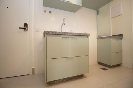Apartamento para alugar com 40m², 1 quarto e 1 vaga Apartamento para alugar com 40m², 1 quarto e 1 vagaCozinha e Área de Serviço