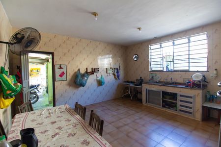 Casa à venda com 800m², 3 quartos e 11 vagasCozinha e Área de serviço