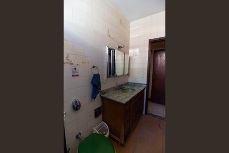 Casa à venda com 800m², 3 quartos e 11 vagasBanheiro social
