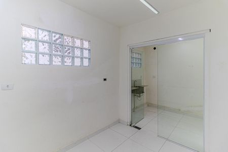 Quarto 2 de casa para alugar com 2 quartos, 180m² em Santa Cecilia, São Paulo