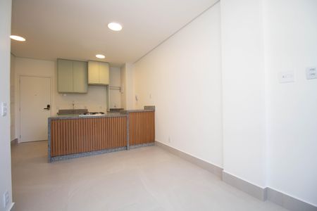 Sala de apartamento para alugar com 1 quarto, 40m² em Sqn 402, Brasília
