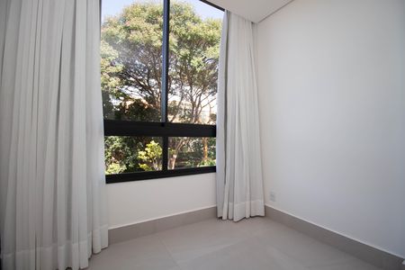Quarto de apartamento para alugar com 1 quarto, 40m² em Sqn 402, Brasília