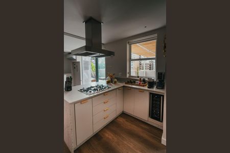 Apartamento à venda com 3 quartos, 189m² em Serra, Belo Horizonte