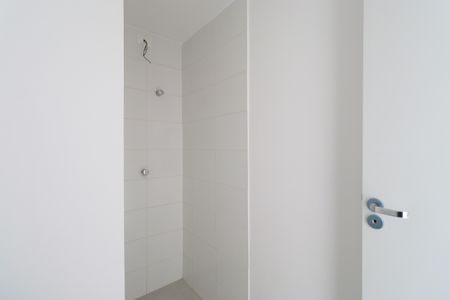 Apartamento à venda com 33m², 2 quartos e sem vagaBanheiro
