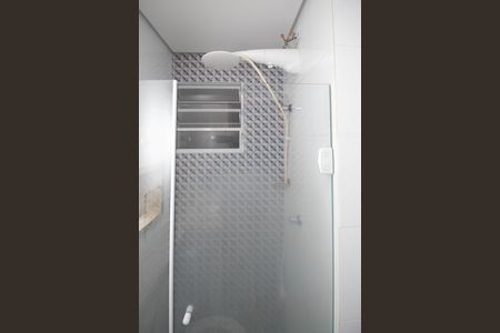 Banheiro  de apartamento para alugar com 1 quarto, 42m² em Vila Isolina Mazzei, São Paulo