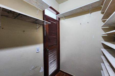 Apartamento para alugar com 92m², 2 quartos e 1 vaga Apartamento para alugar com 92m², 2 quartos e 1 vagaQuarto de Serviço