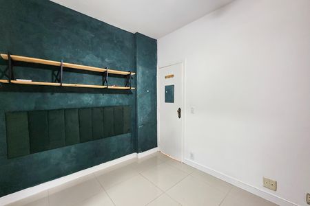 Apartamento para alugar com 92m², 2 quartos e 1 vaga Apartamento para alugar com 92m², 2 quartos e 1 vagaQuarto