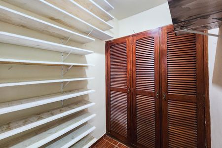 Apartamento para alugar com 92m², 2 quartos e 1 vaga Apartamento para alugar com 92m², 2 quartos e 1 vagaQuarto de Serviço