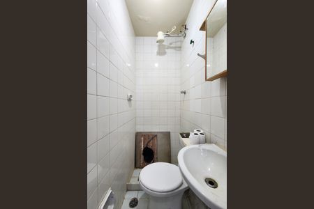 Apartamento para alugar com 92m², 2 quartos e 1 vaga Apartamento para alugar com 92m², 2 quartos e 1 vagaBanheiro de Serviço
