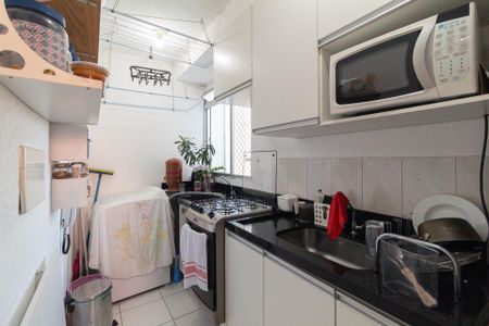 Apartamento à venda com 38m², 2 quartos e sem vaga Apartamento à venda com 38m², 2 quartos e sem vagaCozinha e Área de Serviço
