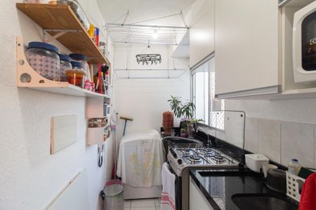 Apartamento à venda com 38m², 2 quartos e sem vaga Apartamento à venda com 38m², 2 quartos e sem vagaCozinha e Área de Serviço