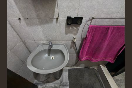 Casa de condomínio para alugar com 75m², 1 quarto e sem vaga