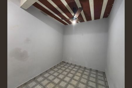 Casa de condomínio para alugar com 75m², 1 quarto e sem vaga
