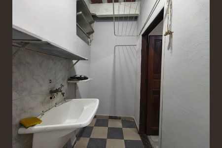 Casa de condomínio para alugar com 75m², 1 quarto e sem vaga
