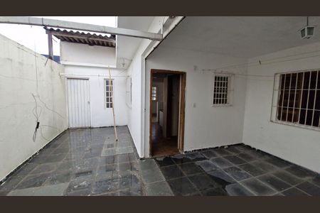 Casa para alugar com 70m², 2 quartos e sem vaga Casa para alugar com 70m², 2 quartos e sem vagaÁrea Externa