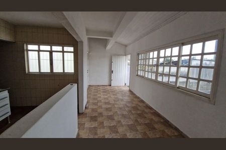 Sala de casa para alugar com 2 quartos, 70m² em Cidade Líder, São Paulo