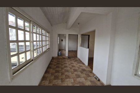 Casa para alugar com 70m², 2 quartos e sem vaga Casa para alugar com 70m², 2 quartos e sem vagaSala