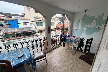 Casa para alugar com 105m², 3 quartos e sem vaga Casa para alugar com 105m², 3 quartos e sem vagaVaranda