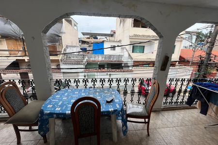 Casa para alugar com 105m², 3 quartos e sem vaga Casa para alugar com 105m², 3 quartos e sem vagaVaranda