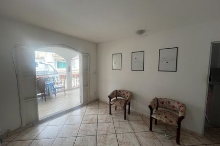 Sala de casa para alugar com 3 quartos, 105m² em Portuguesa, Rio de Janeiro