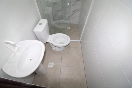 Banheiro de apartamento para alugar com 1 quarto, 24m² em Sítio do Mandaqui, São Paulo