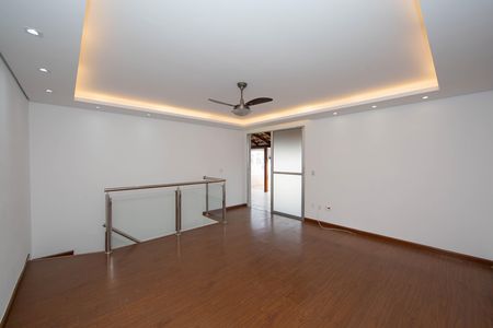 SALA de apartamento para alugar com 4 quartos, 180m² em Buritis, Belo Horizonte